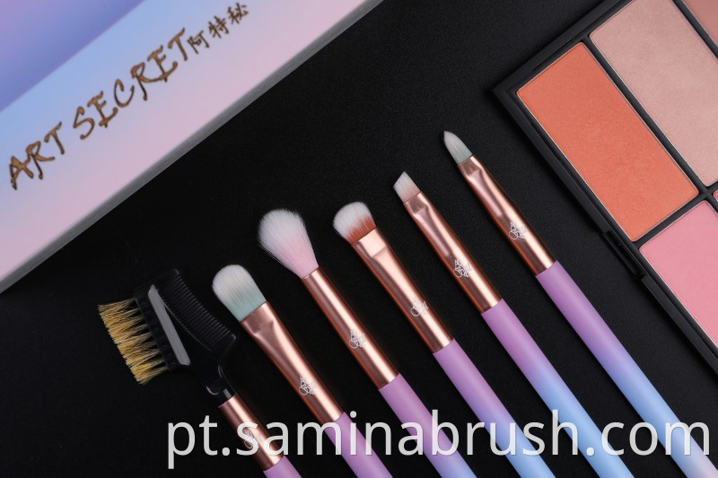 Saw 2010 Makeup Brush Details 03